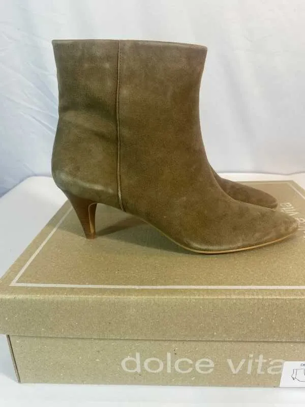 DEE BOOTIES BROWN SUEDE - re:vita