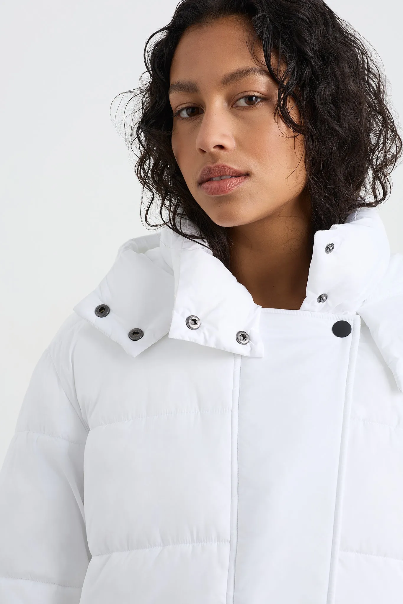 Hooded Puffer Jacket 711