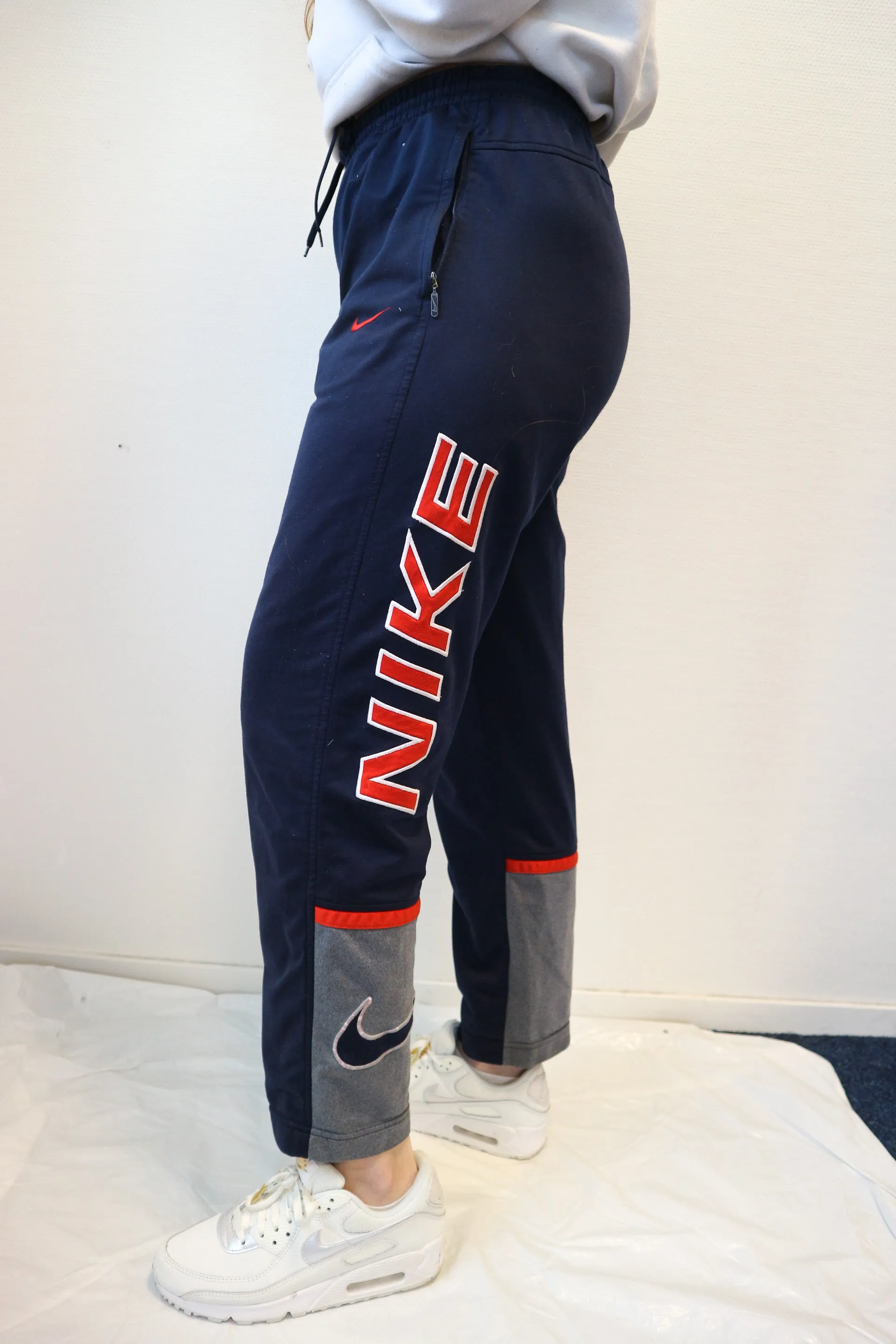 Nike Jogger L