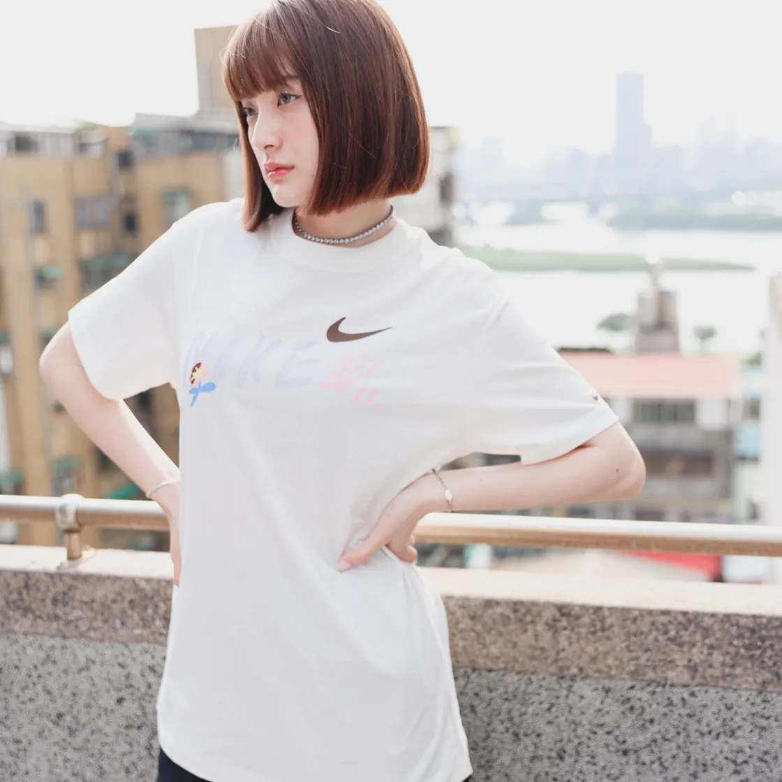 Nike NSW Spring Tee (Women's) [FJ7714-133]