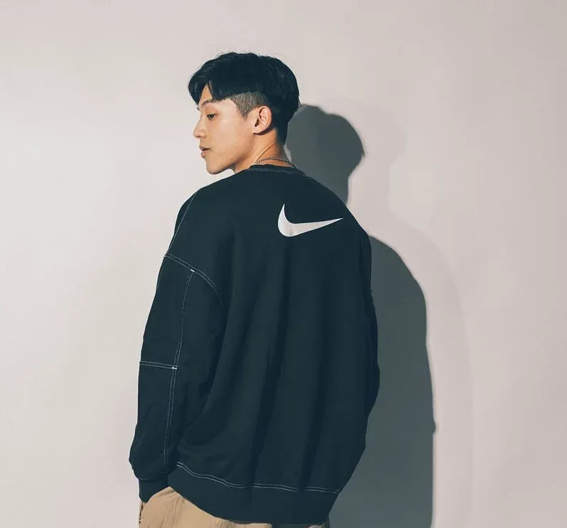 Nike NSW Swoosh Oversized Sweatshirt [DD5611]