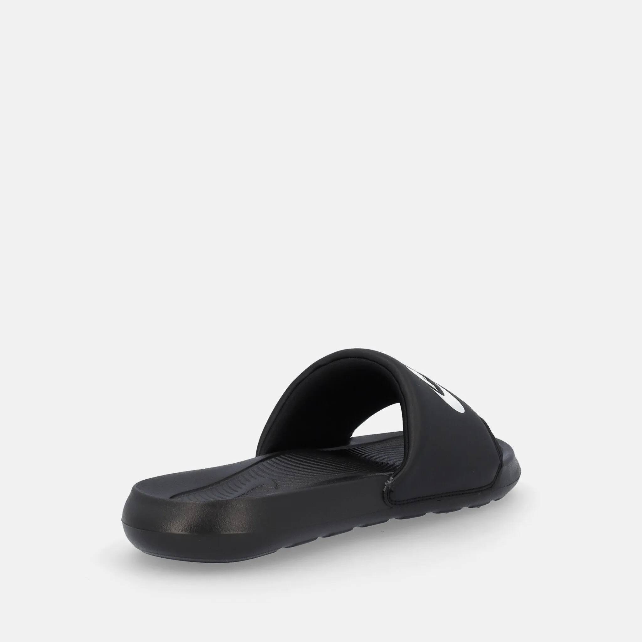 NIKE VICTORI ONE SLIDE