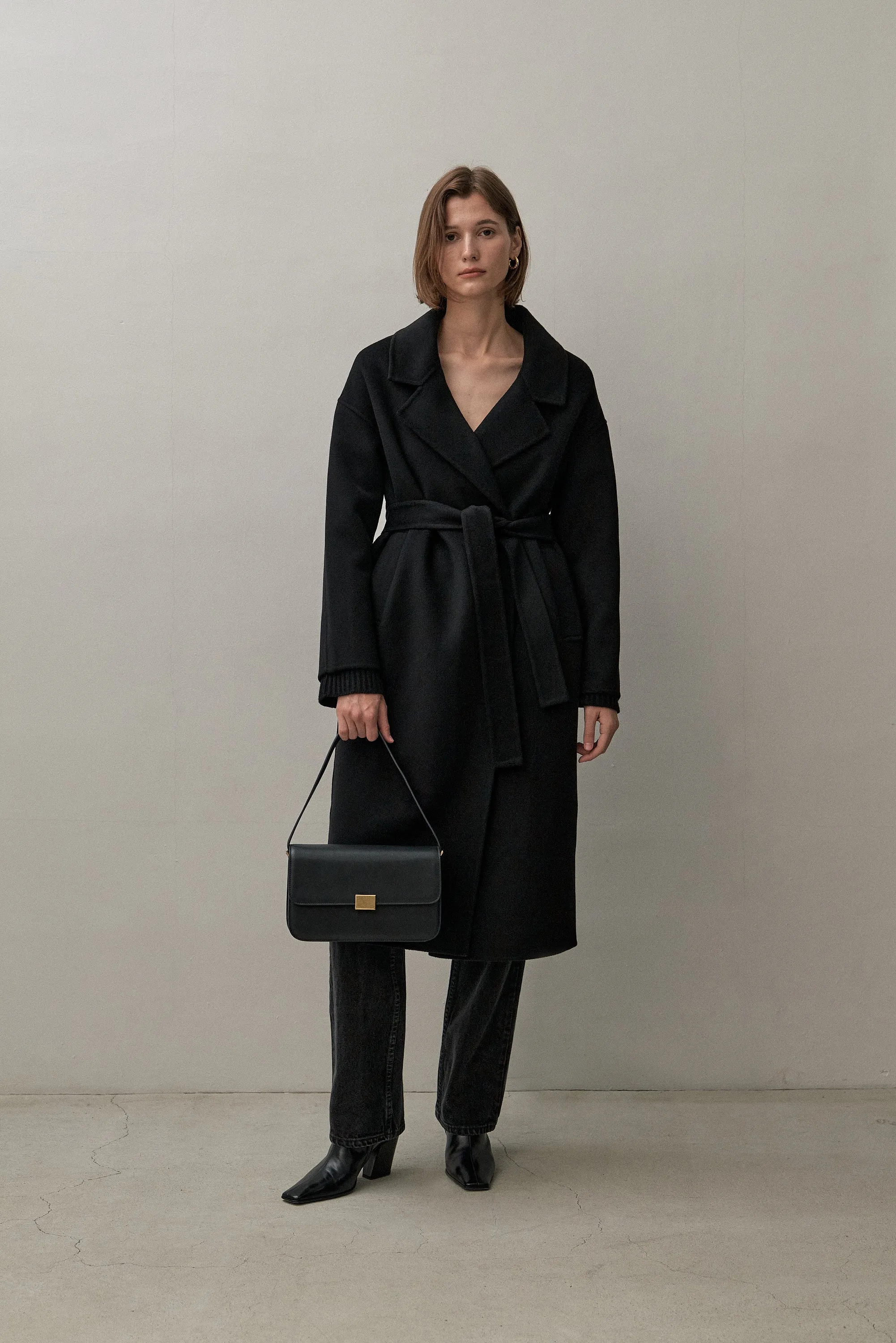 THE LONDON COAT - BLACK